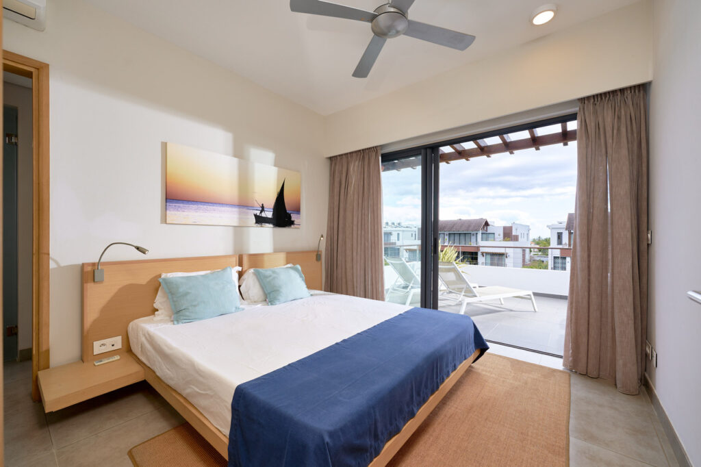 Beau penthouse 2 chambres sécurisé proche plage Mont Choisy