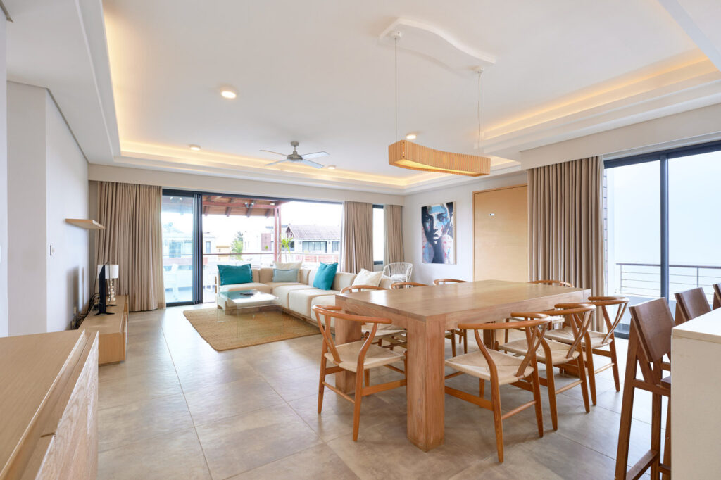 Beau penthouse 2 chambres sécurisé proche plage Mont Choisy