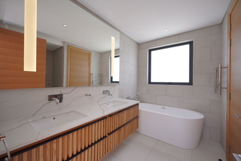 Appart rez de jardin 3chb 225m2 Mont Choisy
