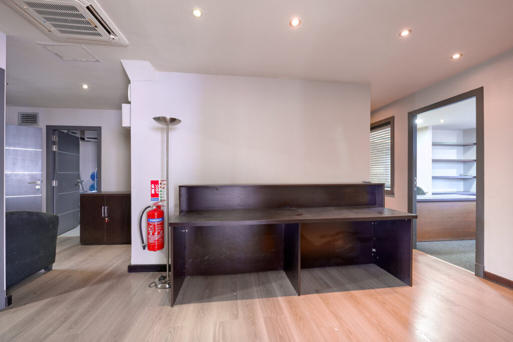Ensemble de 2 bureaux Grand Baie