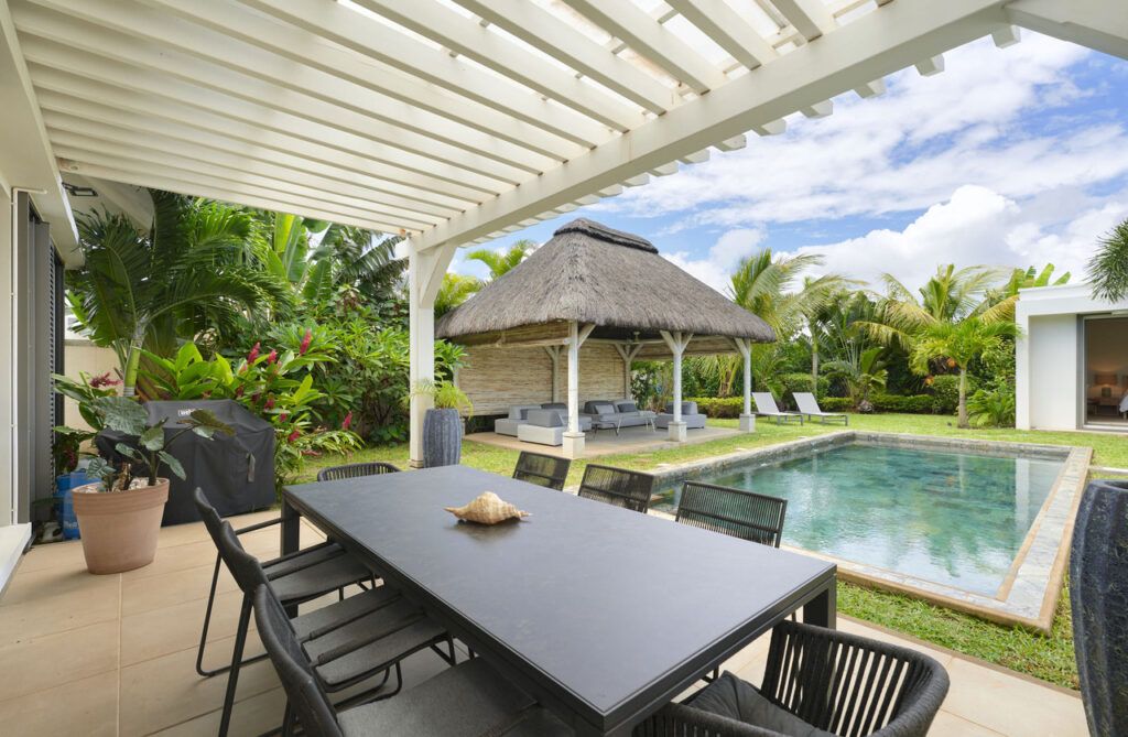 Villa 3 chambres + 1 studio